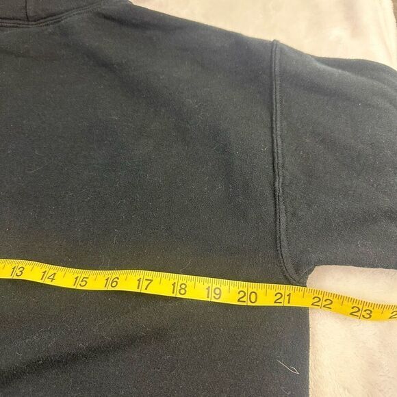 Carlos Bake Shop Size M Hoodie Sweatshirt Black Hoboken NJ Iconic Loungewear - Picture 8 of 9